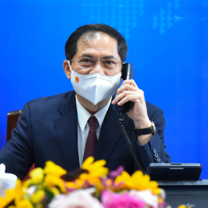 US and Vietnamese Foreign Ministers talk by phone