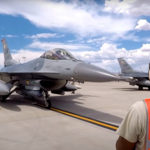 Các đồng minh của Ukraine kêu gọi cung cấp máy bay phản lực F-16 như là ‘bước tiếp theo tự nhiên’ trong cuộc chiến với Nga