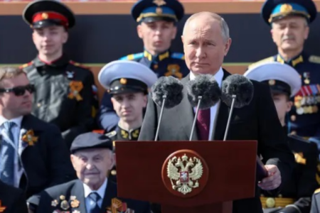 Военный экономист: «У Путина та же проблема, что и у Гитлера»